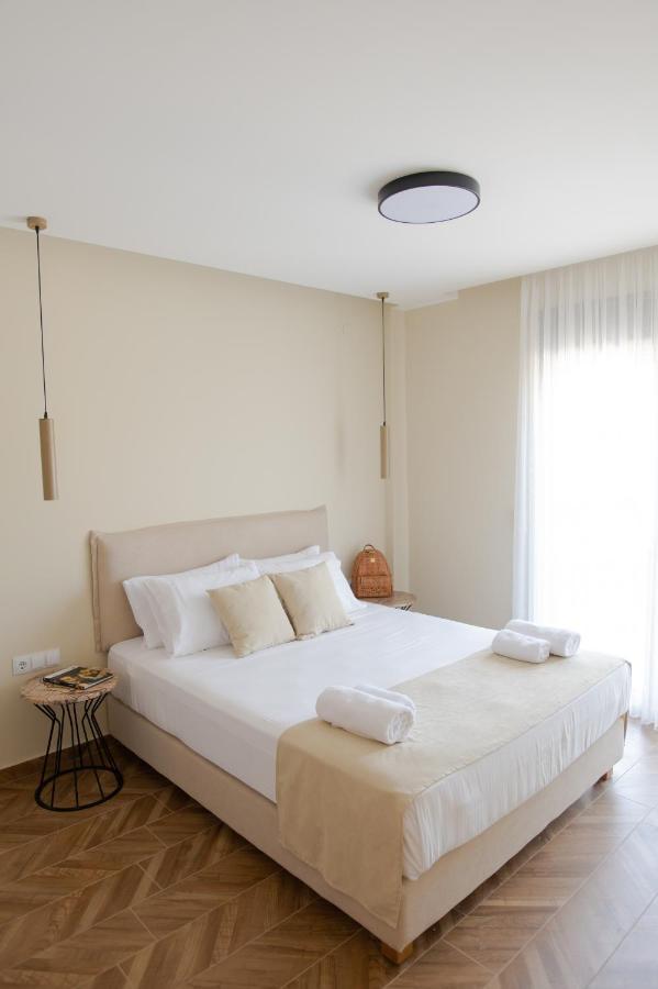 Marble Luxury Suites Karteros Exteriér fotografie