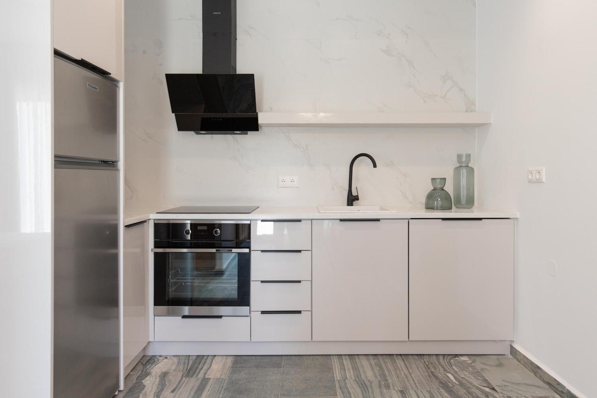 Marble Luxury Suites Karteros Exteriér fotografie