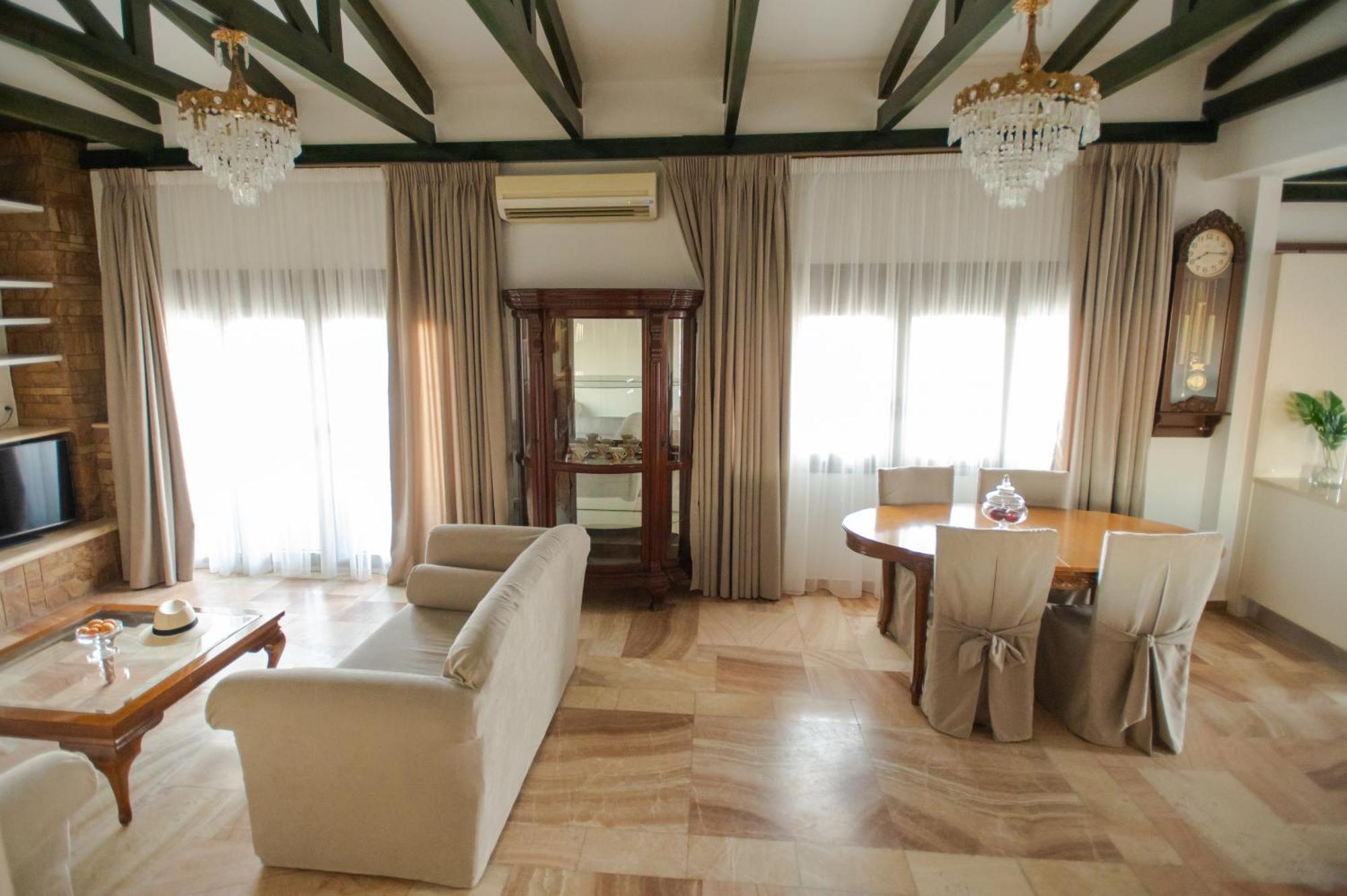 Marble Luxury Suites Karteros Exteriér fotografie